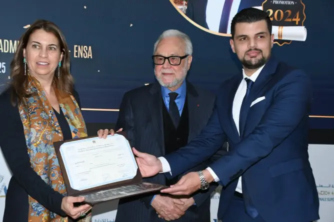 حجوي يترأس حفل تخرج فوج سنة 2024 للمدرسة الوطنية العليا للإدارة