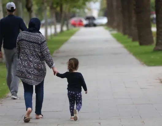 بن العربي يرصد في مؤلف جديد إذكاء التناقضات المجتمعية للصراع داخل الأسرة