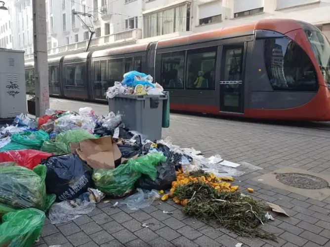 مجلس الرميلي يستنجد بشرطة النظافة و”كازا بيئة” تتكلف بمكافحة الأزبال