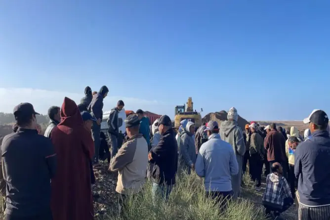 وعود وهمية للتشغيل تفجر احتجاجات ضد شركة مقالع بأزمور