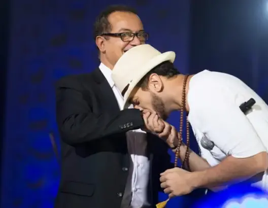 البشير عبدو: سأطرح “ديو” عن الأب مع سعد لمجرد وفخور بجيل الشباب