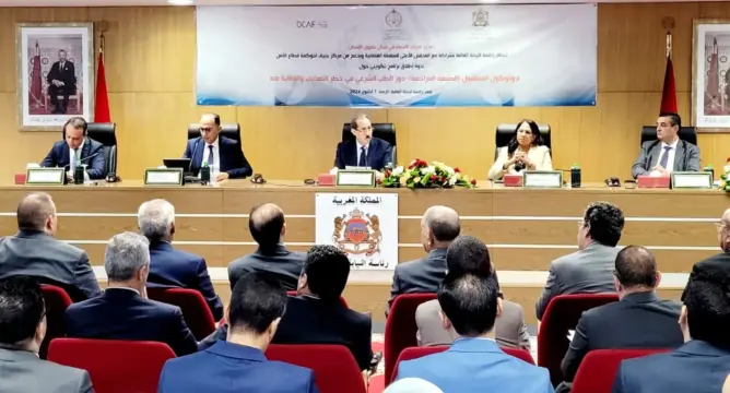 النيابة العامة توصي قضاة التحقيق بتعزيز استخدام أدلة الطب الشرعي