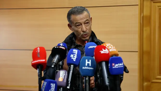تفاصيل صادمة عن اختطاف وتعذيب أحد ضحايا سجن الرشيد بتندوف