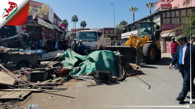 تحرير الملك العمومي يحارب “عشوائية” مقاه ومطاعم بالبيضاء ومهنيون يشكون “شطط الجرافات”