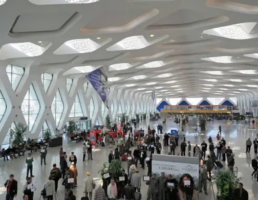 المغرب يخطط لرفع سعة مطاراته لـ80 مليون مسافر في 2030 وبناء مطار جديد بالدار البيضاء