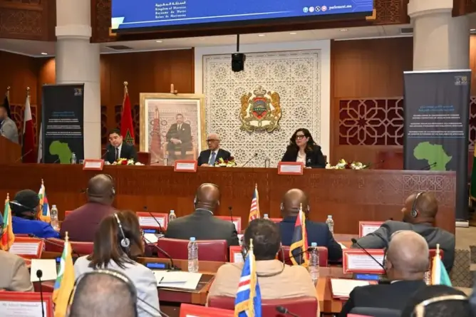 رؤساء لجن الخارجية ببرلمانات إفريقيا يرفضون الانفصال وينادون بتحقيق ازدهار السمراء