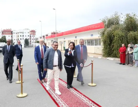 الدريوش تتعهد بضمان استقرار أسعار الأسماك بأسواق 40 مدينة مغربية