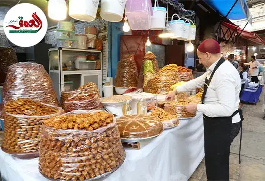 إقبال كبير على الحلويات بفاس