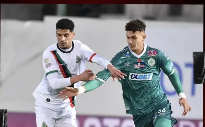 البطولة الوطنية.. التعادل السلبي يحسم قمة الجيش الملكي وضيفه الرجاء الرياضي