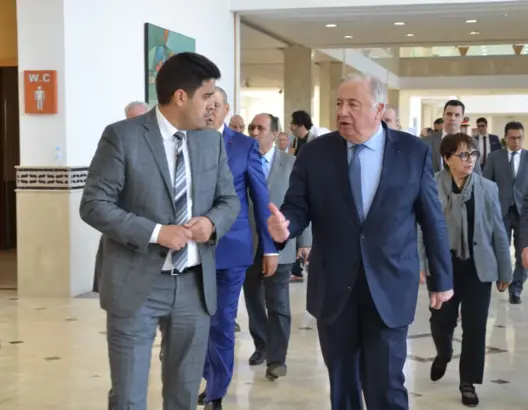 الفاتيحي: زيارة لارشيه للعيون بداية مرحلة دعم مغربية الصحراء في البرلمان الأوروبي