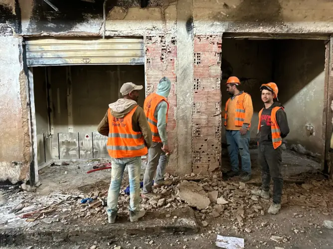 سلطات طنجة تستعين بشركات خاصة لإصلاح سوق بني مكادة (صور)