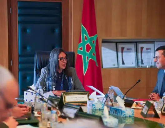 الحكومة: الزيادة بأجور الموظفين أنعشت صناديق التقاعد ومددت نفاذ احتياطاتها حتى 2031