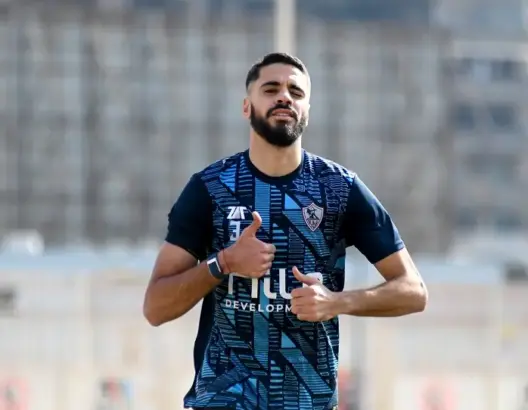 الركراكي يتجه لاستدعاء بنتايك للمنتخب الوطني