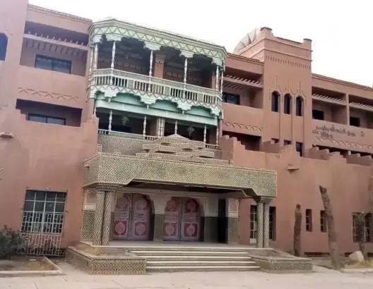 مزاد علني بلا مزايدين.. فندق “نيو بلير” بورزازات يكشف تدهور الثقة في السياحة