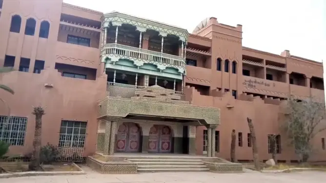 مزاد علني بلا مزايدين.. فندق “نيو بلير” بورزازات يكشف تدهور الثقة في السياحة
