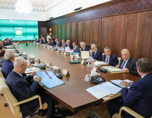 الحكومة تصادق على تطبيق قانون جمع التبرعات من العموم وتوزيع المساعدات