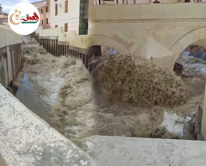 سيول قوية بواد الجواهر بفاس