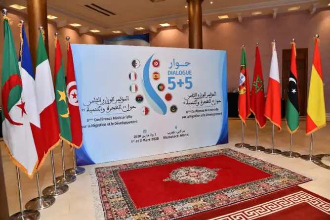 عبر بوابة الأطلسي.. حزب تونسي يحرج سعيد ويطالب بإعادة الحياة لشرايين الوحدة المغاربية