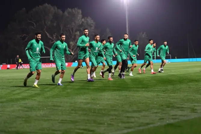 استعدادات مكثفة لأسود الأطلس بسلا.. وإكمان والهيلالي: ارتداء القميص الوطني حلم تحقق