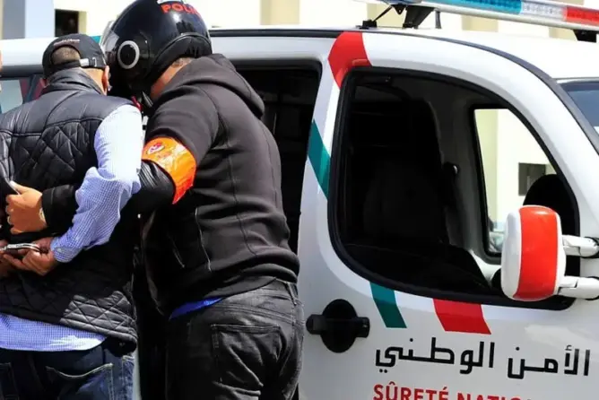 أمن مراكش ينهي فرار فرنسي مطلوب دوليا بتهمة الاتجار بالمخدرات وحيازة السلاح