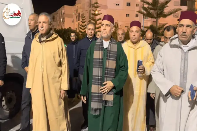 صوت شجي للمقرئ العيون الكوشي في صلاة التراويح من الجديدة
