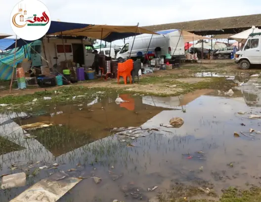 سوق سبت الوداية بفاس يغرق في الأوحال