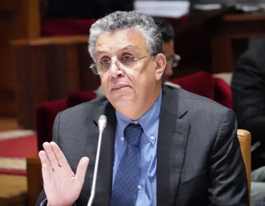 وهبي يواجه اتهامات بالخضوع للوبي شركات التأمين والتشريع على المقاس