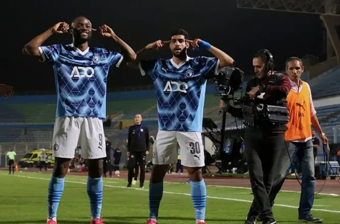 دوري أبطال إفريقيا.. الجيش الملكي يتلقى هزيمة قاسية أمام بيراميدز المصري