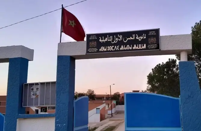 تلميذ يرسل مدير مؤسسة تعليمية بخنيفرة إلى المستشفى في حالة غيبوبة