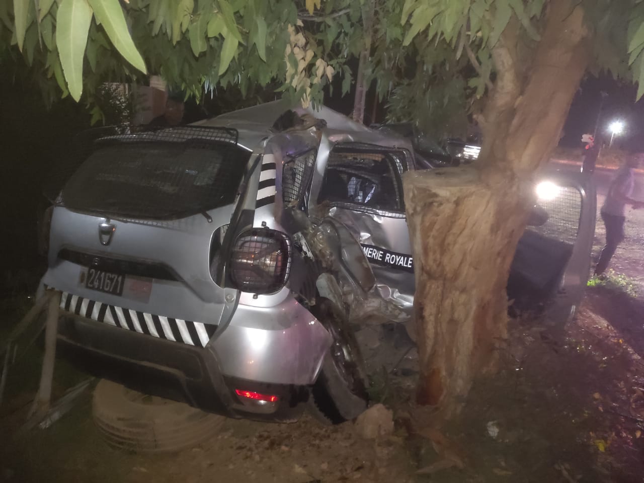إصابة دركي في حادث سير مروع بأولاد عياد وتدمير سيارة الخدمة