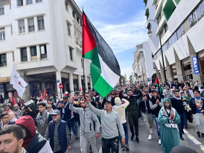 اعتراف فرنسا بدولة فلسطين يثير ارتياحا حذرا في الدول المغاربية