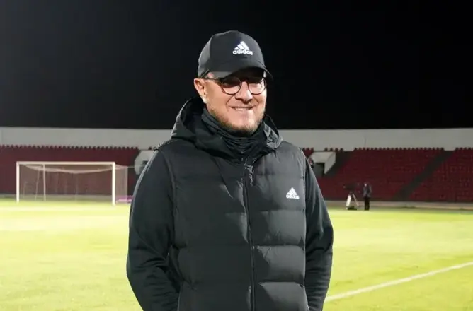 الوداد يقترب من تعيين بنهاشم مديرا رياضيا