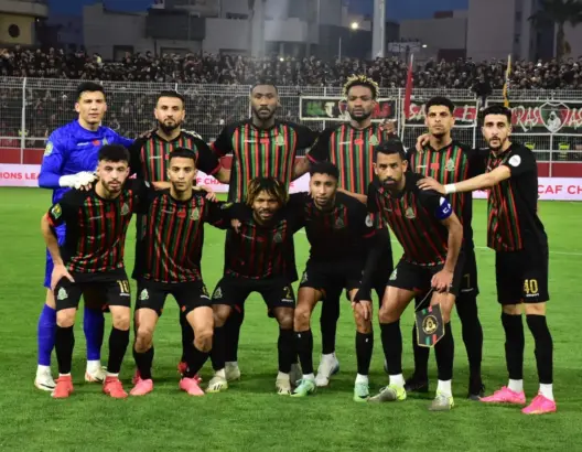 الجيش الملكي يغادر دوري أبطال إفريقيا رغم الفوز على بيراميدز المصري