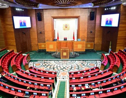 “المستشارين” يمرر قانون تنظيم مهنة المحاماة .. ووهبي يثني على التوافق رغم “الأزمة”