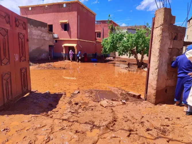 انهيارات ونفوق مواشي جراء سيول جارفة ضربت دوار “لعوينة” نواحي أزيلال (صور)