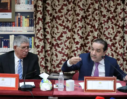 جدل الفراقشية الكبار.. تويزي وشوكي: 1300 مليار تضليل تقوده المعارضة لتحقيق “البوز”