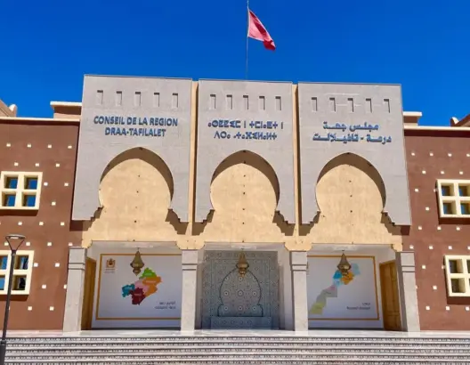 بعد “العزلة الخانقة”.. شركة “شقيق البرلماني” تراهن على رحلات إعلامية لتسويق درعة تافيلالت