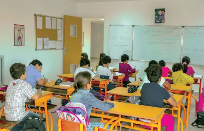 أساتذة جهة البيضاء يترقبون وفاء وزارة التعليم بوعد صرف “منحة الريادة”