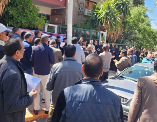 المتصرفون التربويون يصعدون ضد الوزارة ويلوحون بالاستقالة من “جمعيات النجاح”
