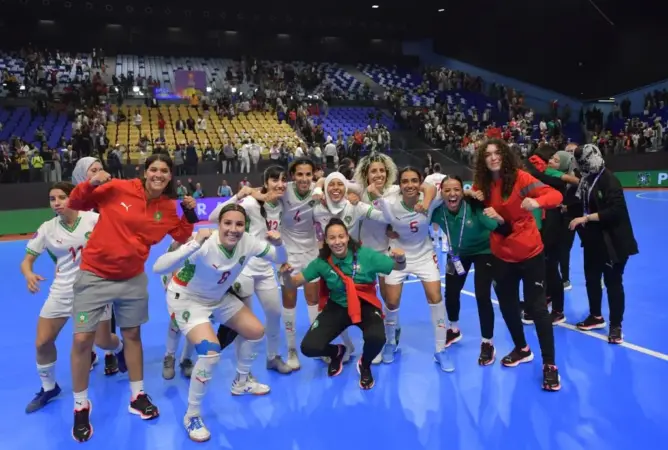 في أول نسخة.. المنتخب المغربي يطيح بتنزانيا ويتوج بطلا لـ”كان الفوتسال” للسيدات