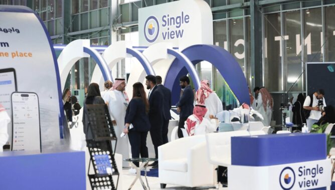 موقع "سنقل فيو".. الحل الأمثل للبنوك والمؤسسات المالية