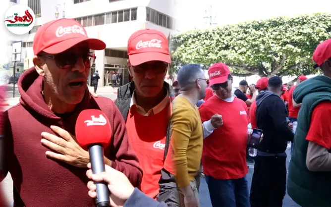 عمال “كوكاكولا” يكشفون تأثير المقاطعة ويتخوفون من قانون الإضراب
