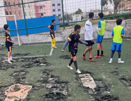احتقان في عين الشق بسبب تدهور ملاعب القرب