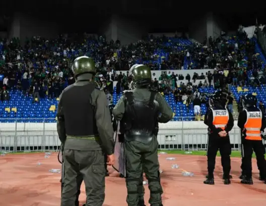 الأمن يوقف 17 مشتبها فيهم على خلفية أحداث شغب بمباراة الوداد والجيش الملكي
