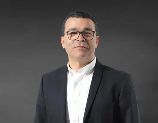 عزيز بنجلون يقود التحول التجاري بالمكتب الوطني للمطارات