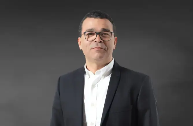 عزيز بنجلون يقود التحول التجاري بالمكتب الوطني للمطارات
