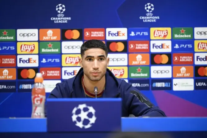 حكيمي: مع إنريكي تطور مستواي بشكل كبير.. وهدفنا تحقيق لقب دوري الأبطال