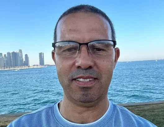 لعبة التهديد والتفاوض
