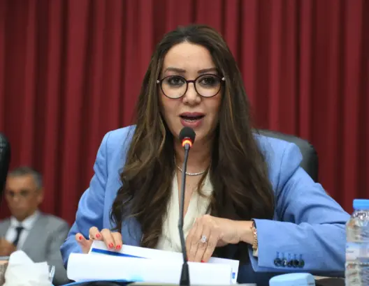 الرميلي تشهر “البطاقة الصفراء” في وجه الشركة الجهوية متعددة الخدمات