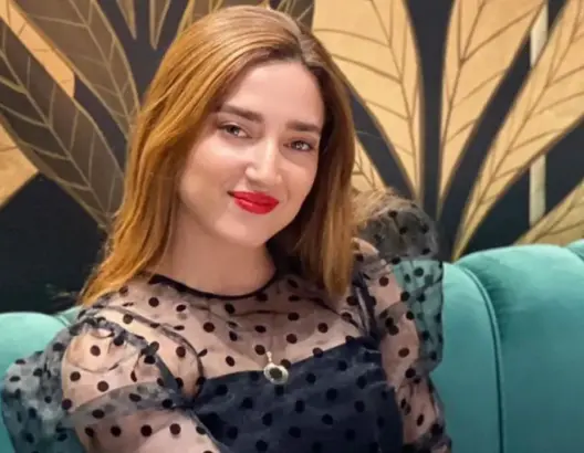 زينب العلمي: عملي في التدريس أولى من التمثيل وأطمح لنيل شهادة الدكتوراه